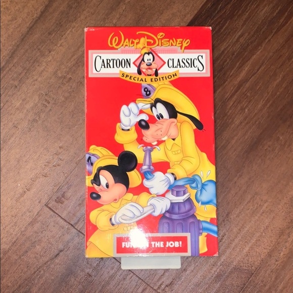 Disney Other - Walt Disney Cartoon Classics Special Edition VHS Fun On The Job